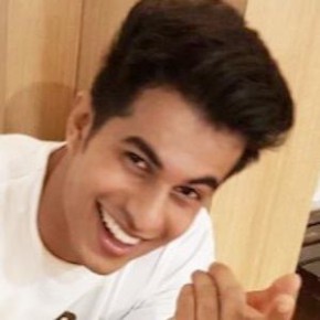 Aadil Khan
