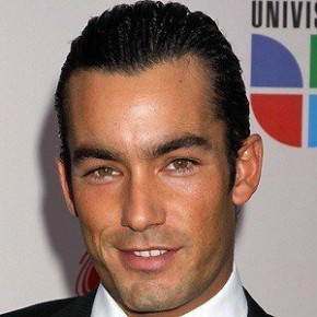 Aarón Díaz