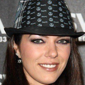 Adrianne Curry