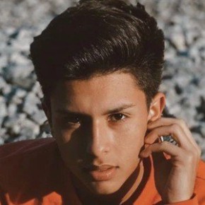 Alan Cruz