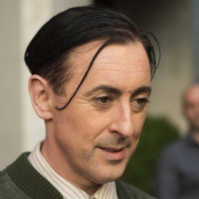 Alan Cumming