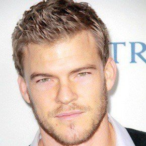 Alan Ritchson