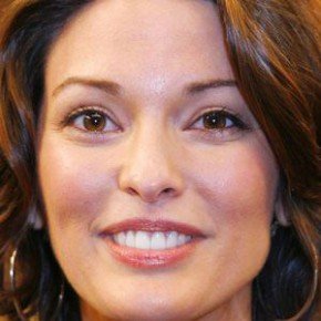 Alana De la Garza