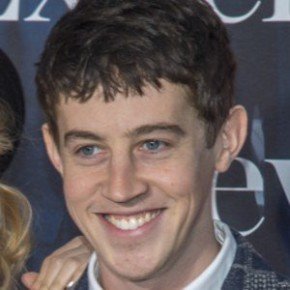 Alex Sharp
