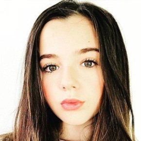Alexa Nisenson