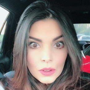 Alexa Rodríguez