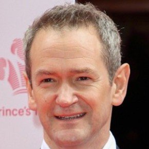 Alexander Armstrong