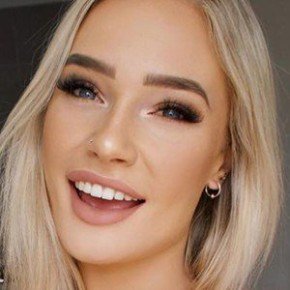 Alexandra Prout