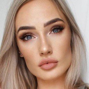 Alexandra Prout