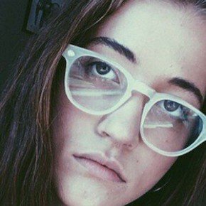 Alyx Bacon