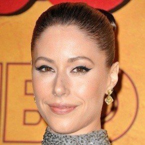 Amanda Crew