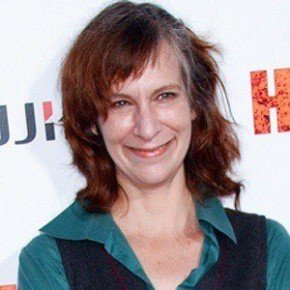Amanda Plummer