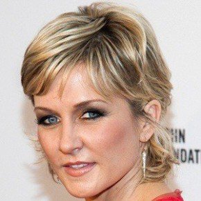 Amy Carlson