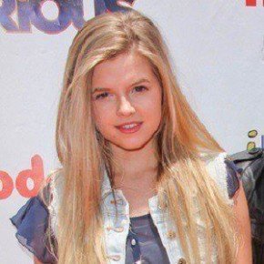 Ana Mulvoy-Ten