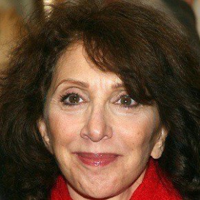 Andrea Martin