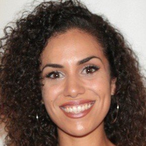 Andrea Sixtos