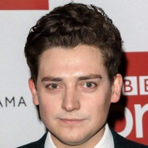 Aneurin Barnard