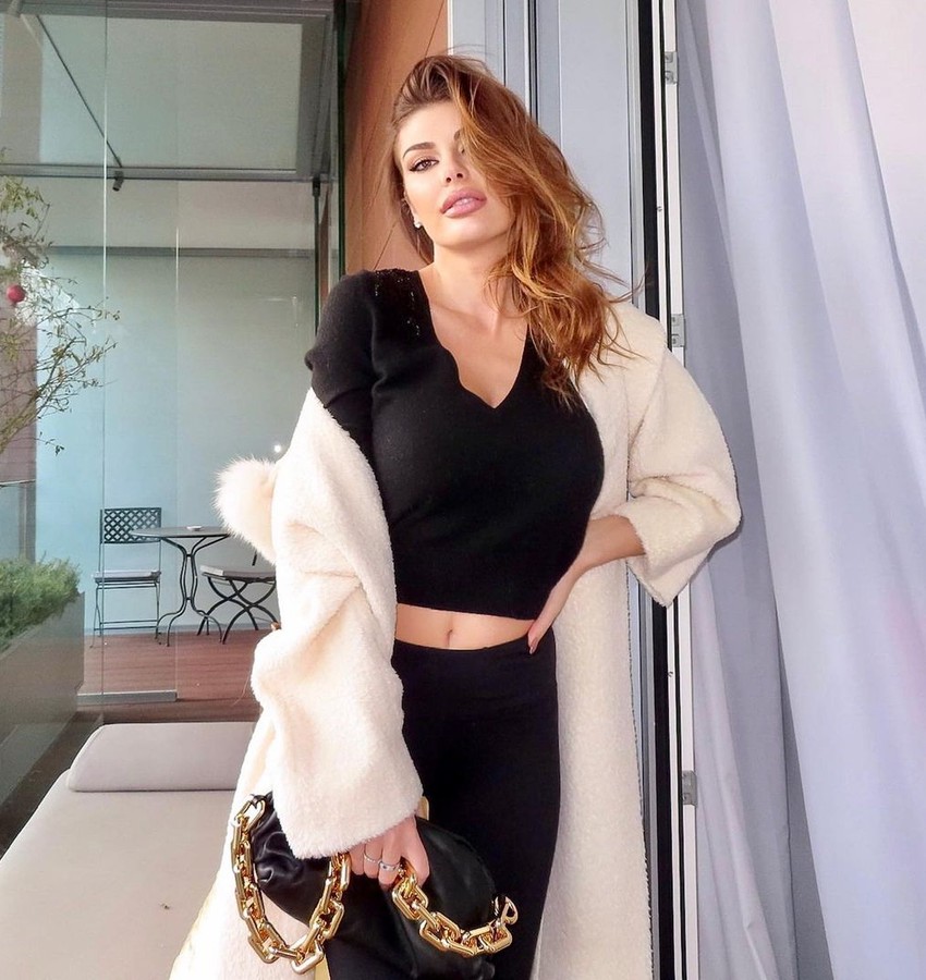 Angela Martini