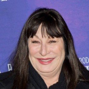 Anjelica Huston