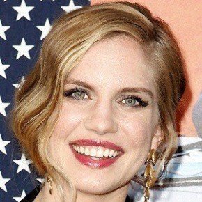 Anna Chlumsky