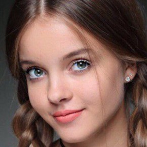 Anna Zak