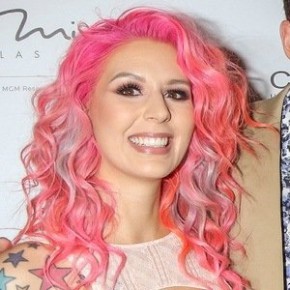 Annalee Belle