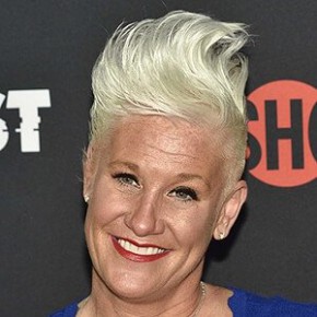 Anne Burrell