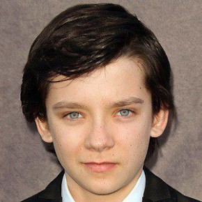 Asa Butterfield