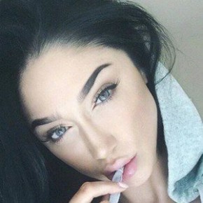 Ashley Rossi