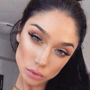 Ashley Rossi