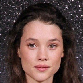 Astrid Berges-Frisbey