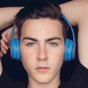Austin Wallis