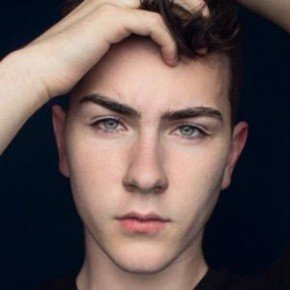 Austin Wallis