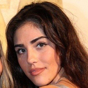 Ava Lane