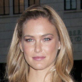 Bar Refaeli