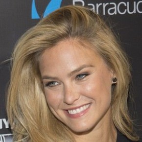 Bar Refaeli