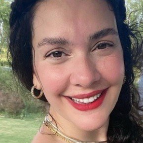 Berguzar Korel