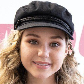 Brec Bassinger