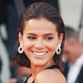 Bruna Marquezine
