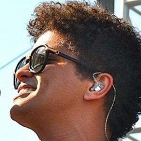 Bruno Mars