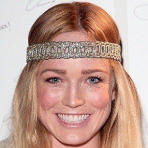 Caity Lotz