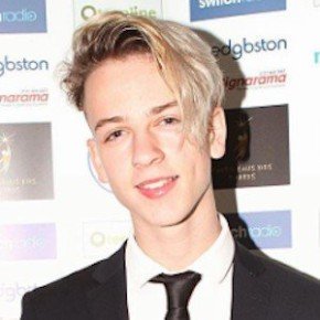 Cal Turner