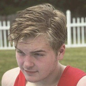 Caleb Lee Hutchinson