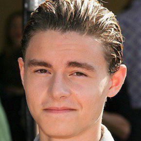 Callan McAuliffe