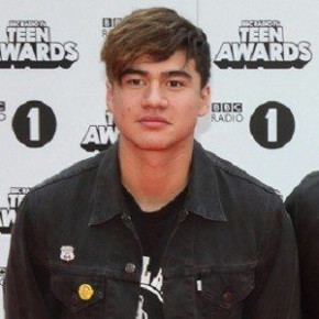 Calum Hood