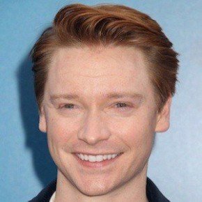 Calum Worthy