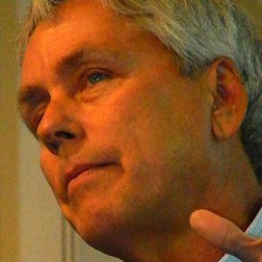 Carl Hiaasen