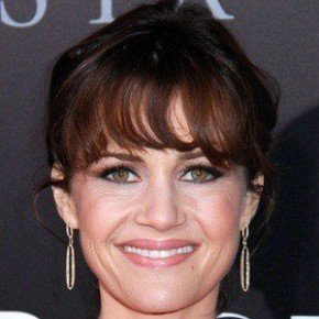 Carla Gugino
