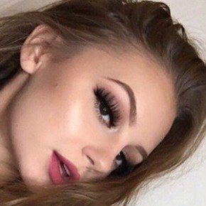 Carley McNutt