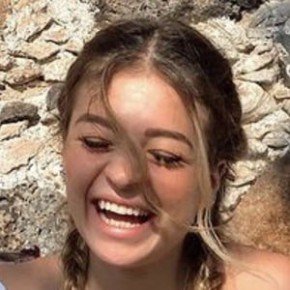 Carlota Madrigal